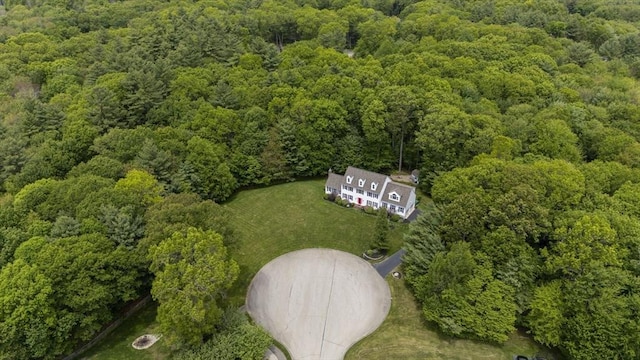 53 Arnold Way, Uxbridge, MA 01569 - aerial view of property and surrounding area featuring a heavily wooded area