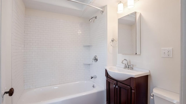 141 State St Unit 2, Newburyport, MA 01950 - full bathroom featuring toilet, vanity, and bathtub / shower combination