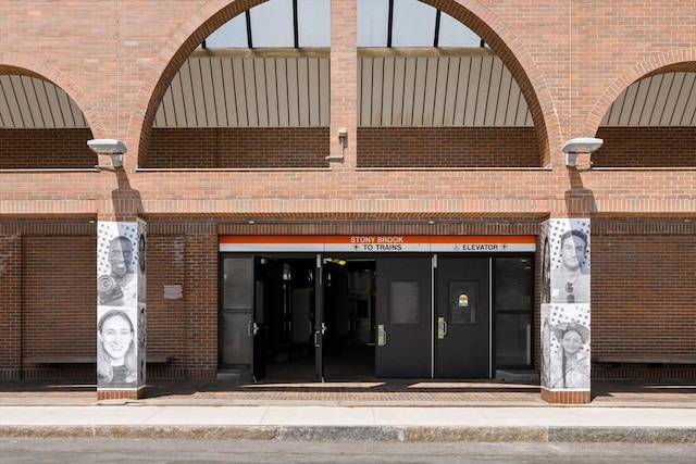 view of building exterior