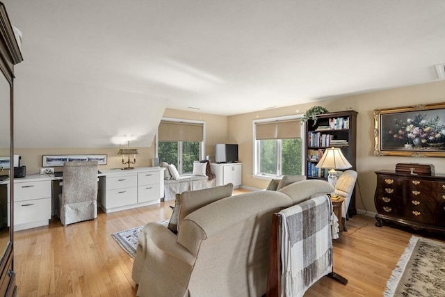 27 Quarryridge Ln Unit 27, Rockport, MA 01966 - living room featuring light wood-style flooring