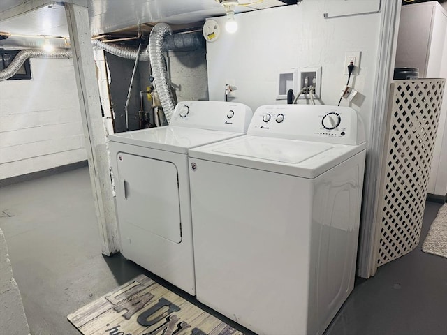 16 3rd St, Framingham, MA 01702 - laundry area with independent washer and dryer