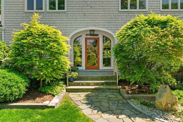 21 Fremont St, Dartmouth, MA 02748 - view of entrance to property