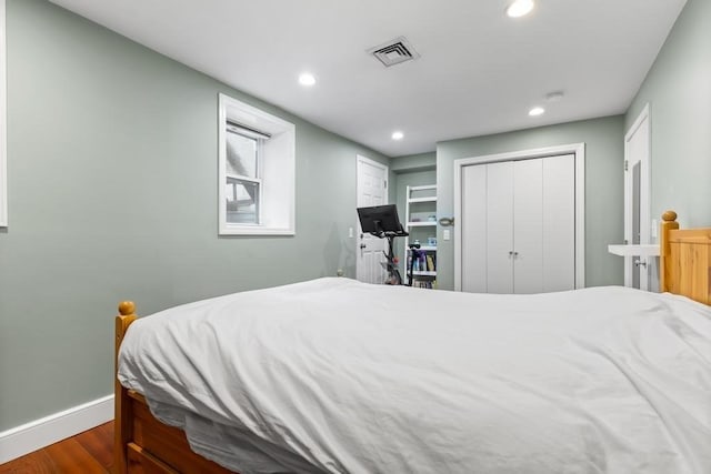 161 I St Unit 1, Boston, MA 02127 - bedroom featuring wood finished floors, recessed lighting, and a closet