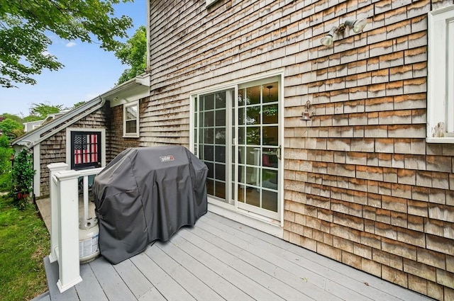 9 Arrowhead Ln, Dartmouth, MA 02748 - wooden deck with area for grilling