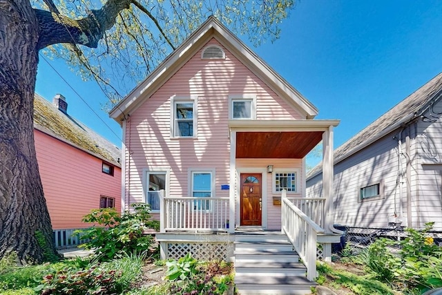 view of front of home with covered porch