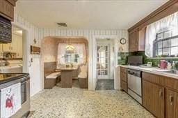 1789 Broadway, Raynham, MA 02767