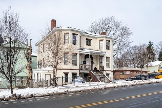 view of front of house featuring covered porch