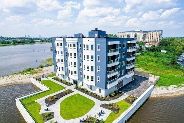 60 Newbury St Unit 10, Quincy, MA 02171 - view of apartment building / complex featuring a water view and a city view