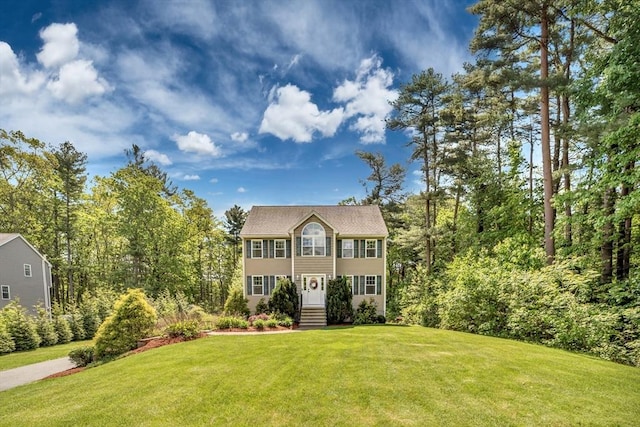 3 White Tail Dr, Tyngsborough, MA 01879 - colonial home with a front lawn