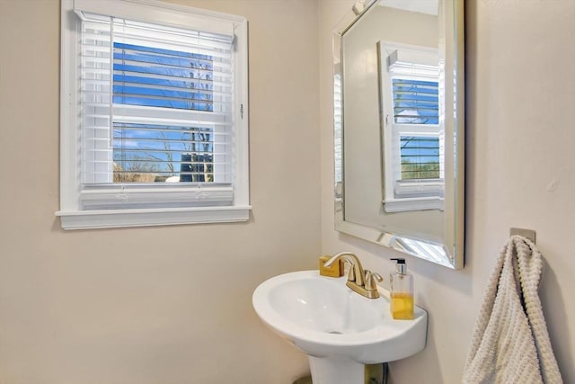 bathroom with sink