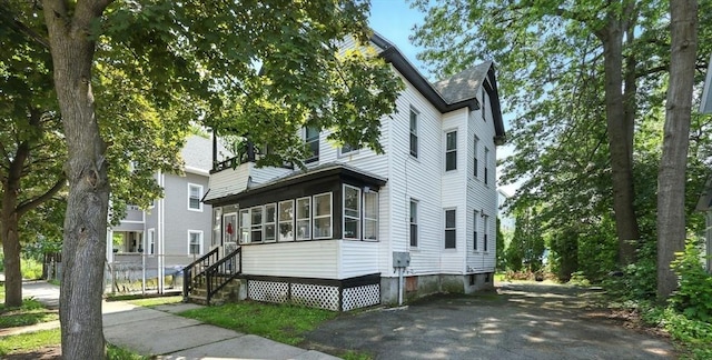 53 Euclid Ave, Springfield, MA 01108 - view of front of house