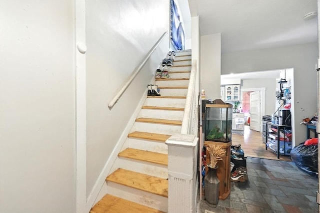 53 Euclid Ave, Springfield, MA 01108 - view of stairs