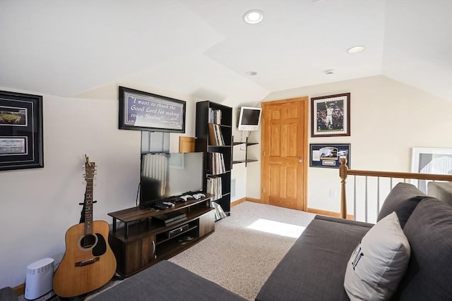 carpeted living room featuring recessed lighting, baseboards, and lofted ceiling