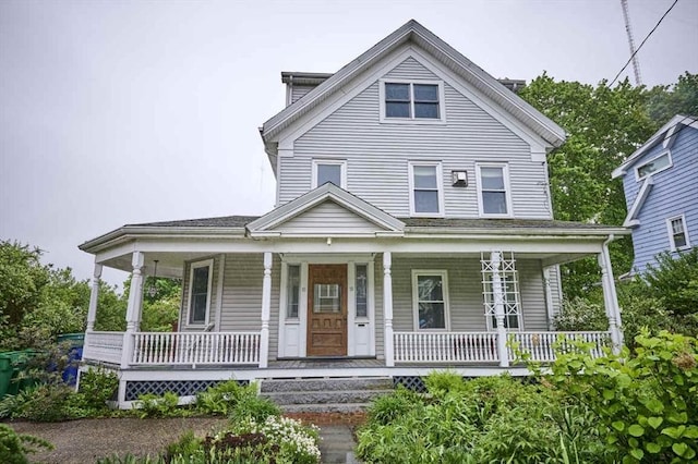 view of front facade with a porch