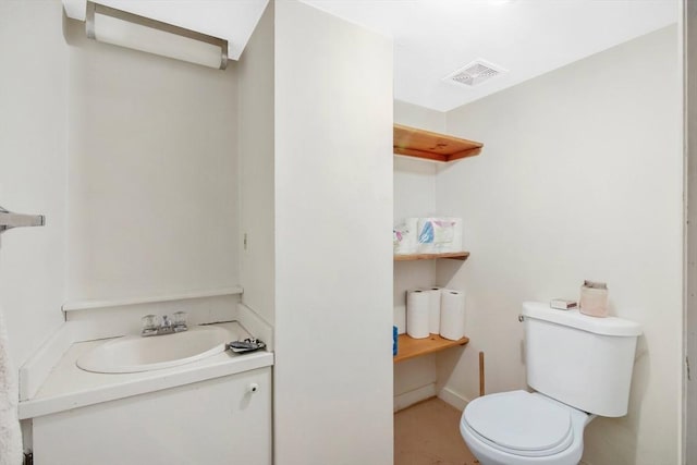 bathroom featuring sink and toilet