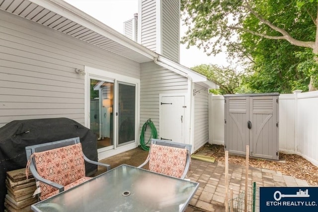 199 Lake St Unit 26, Weymouth, MA 02189 - fenced backyard featuring a patio area
