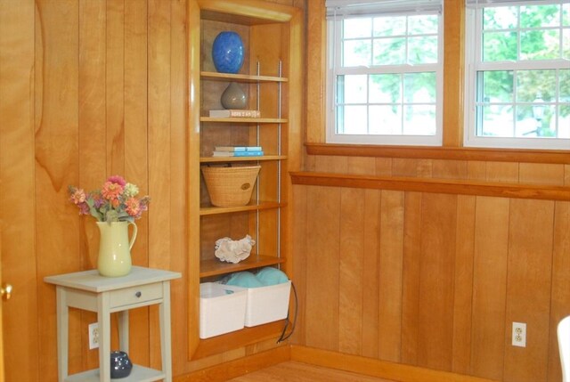 95 Bayberry Rd, Concord, MA 01742 - detailed view of wood walls