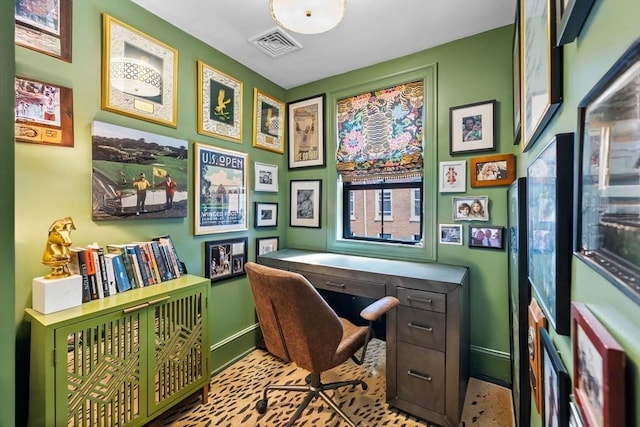 11 Beckler Ave, Boston, MA 02127 - home office with baseboards