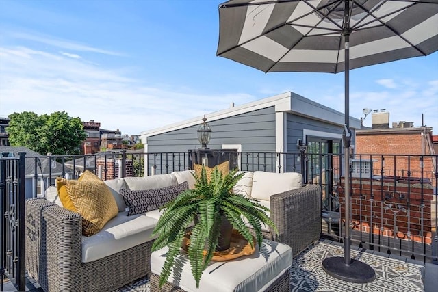 795 E 4th St, Boston, MA 02127 - deck with outdoor lounge area