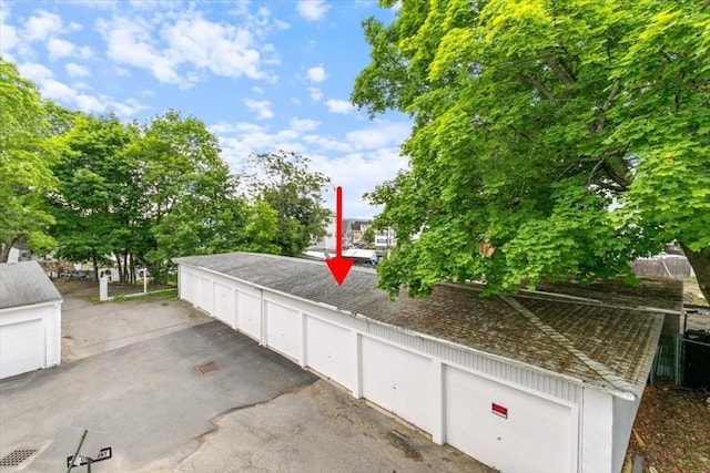 15 Crescent St Unit E, Lawrence, MA 01841 - view of patio / terrace