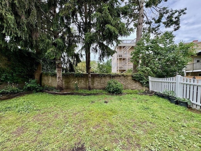 29 Carlton St Unit 2, Salem, MA 01970 - view of yard