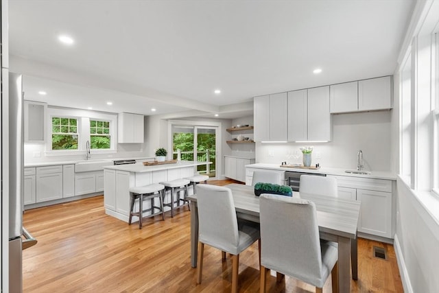 6 Ivy Cir, Winchester, MA 01890 - dining area with plenty of natural light, light wood-type flooring, and recessed lighting
