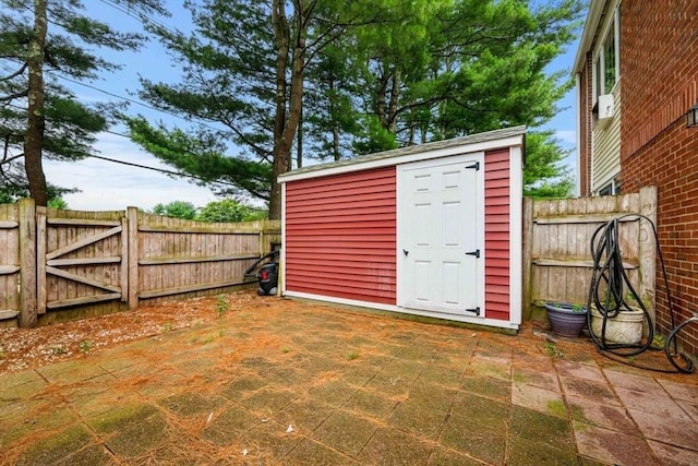 view of outbuilding