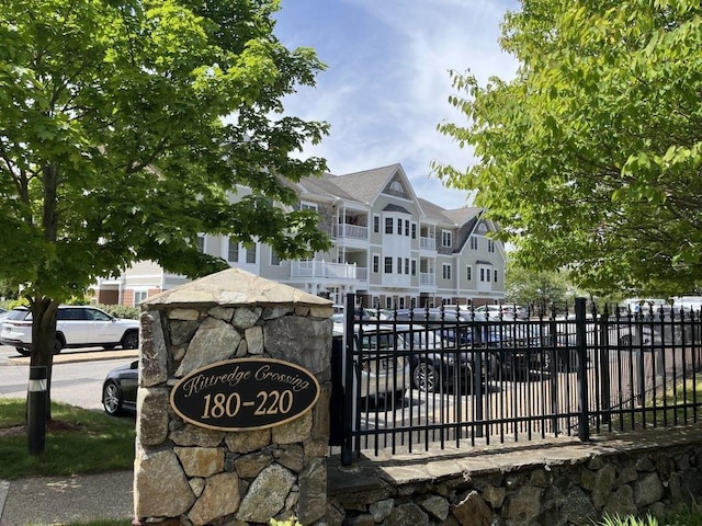 190 Chickering Rd Unit 313D, North Andover, MA 01845 - view of community / neighborhood sign