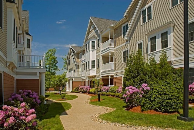 190 Chickering Rd Unit 313D, North Andover, MA 01845 - view of home's community