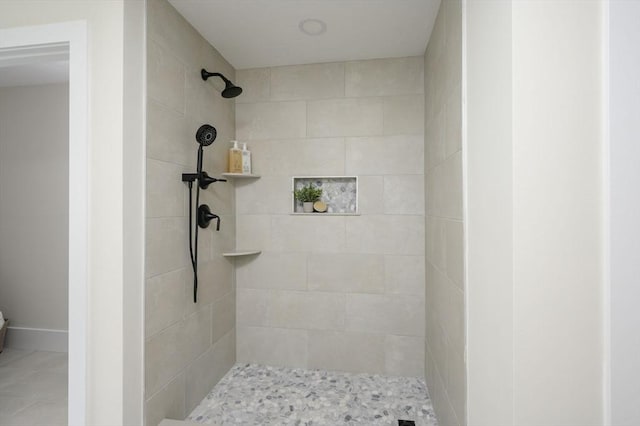 20 Howland Trl Unit 10, Hanson, MA 02341 - bathroom featuring tiled shower
