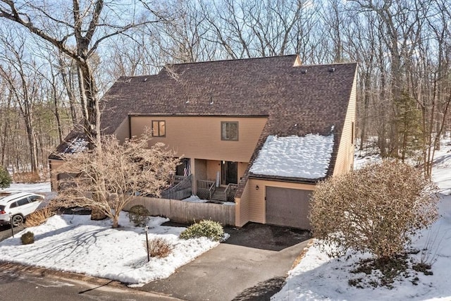 view of front of home featuring a garage