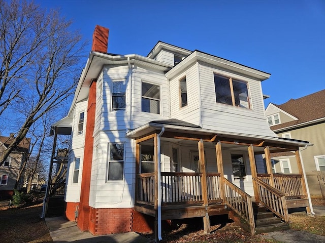 view of front facade with a porch