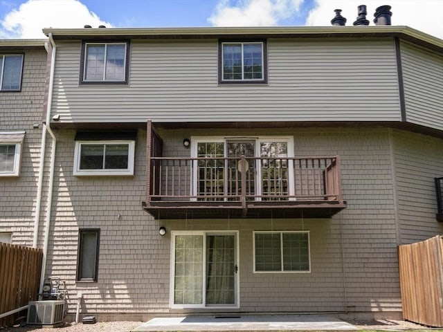 399 Pond St Unit G6, Braintree, MA 02184 - rear view of property featuring a balcony