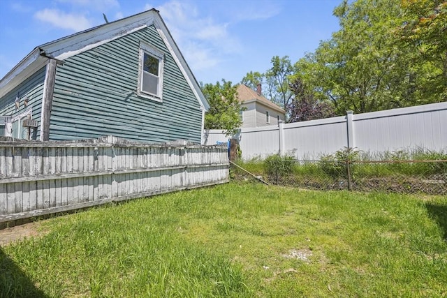 40 By St, Lowell, MA 01850 - view of side of home