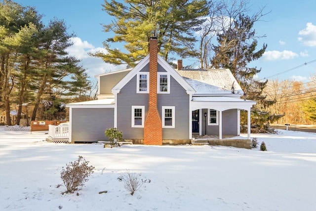 view of front of home featuring covered porch