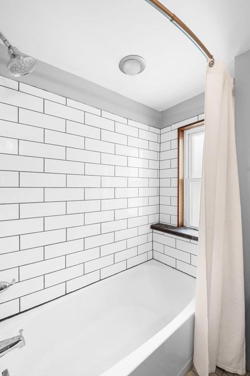 23 Turner St Unit 4, Salem, MA 01970 - full bathroom featuring shower / tub combo with curtain
