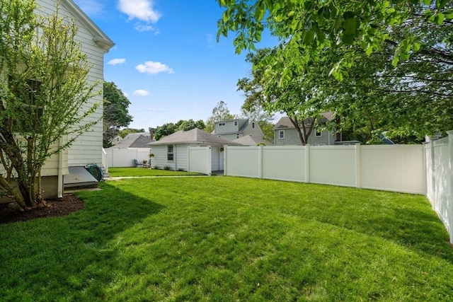 43 Chilton St, Belmont, MA 02478 - view of yard