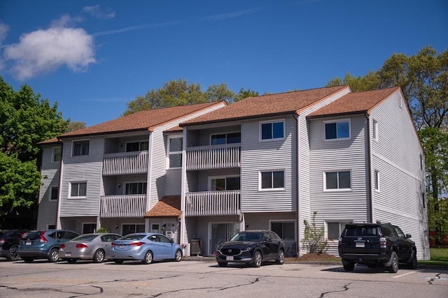 1610 Franklin Crossing Rd Unit 1610, Franklin, MA 02038 - view of property with uncovered parking