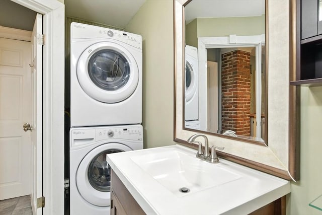 52 Harvard St, Chicopee, MA 01020 - laundry area with estacked washer and dryer