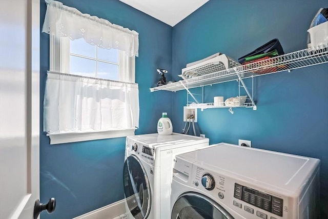13 Birkdale Ln Unit 13, Hopkinton, MA 01748 - washroom featuring independent washer and dryer and baseboards