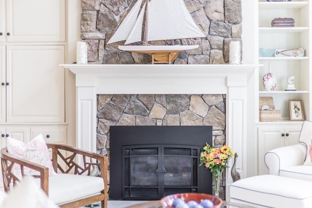 11 Teal Cir, Mashpee, MA 02649 - detailed view of a fireplace and built in shelves