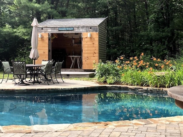 150 Sagamore St, Hamilton, MA 01982 - outdoor pool with an outbuilding and a patio area