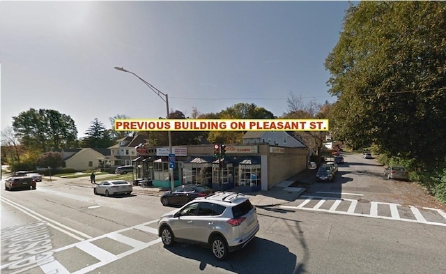 806 Pleasant St, Worcester, MA 01602