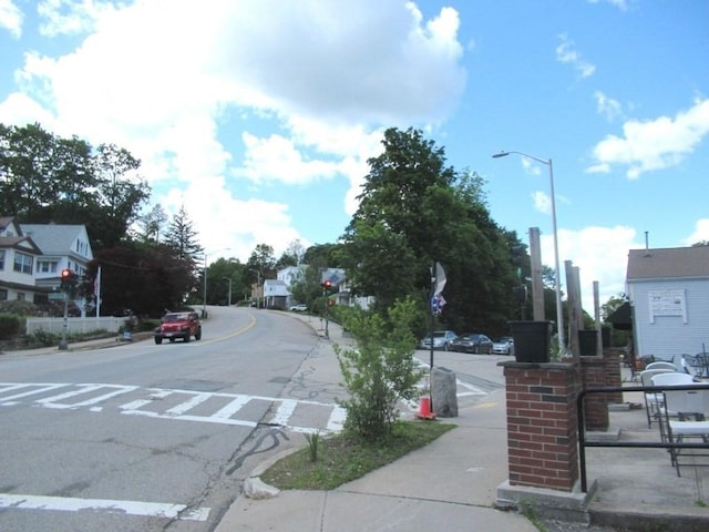 806 Pleasant St, Worcester, MA 01602