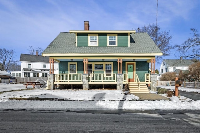 view of front facade featuring covered porch