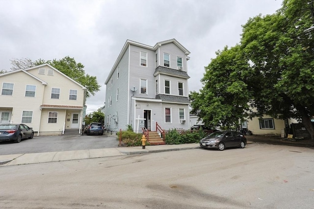 37 Colton St, Worcester, MA 01610 - view of multi unit property