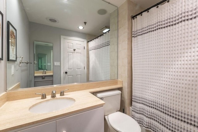 416 Commonwealth Ave Unit 212, Boston, MA 02115 - bathroom featuring toilet, vanity, and a shower with curtain