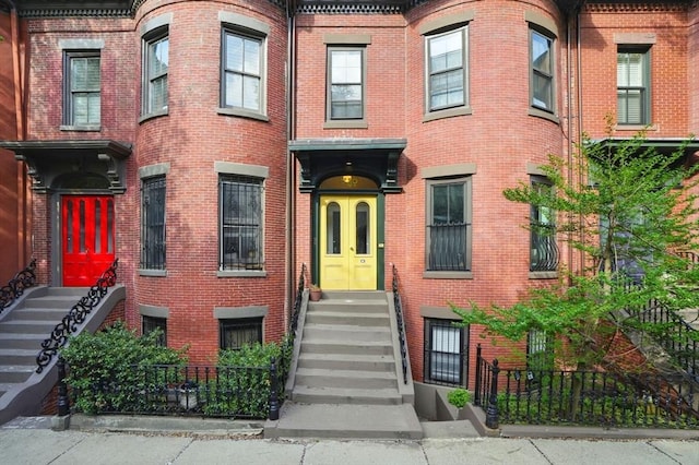 80 E Brookline St Unit 1, Boston, MA 02118 - view of front of house featuring brick siding and entry steps