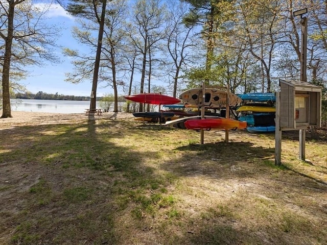 view of yard with a water view