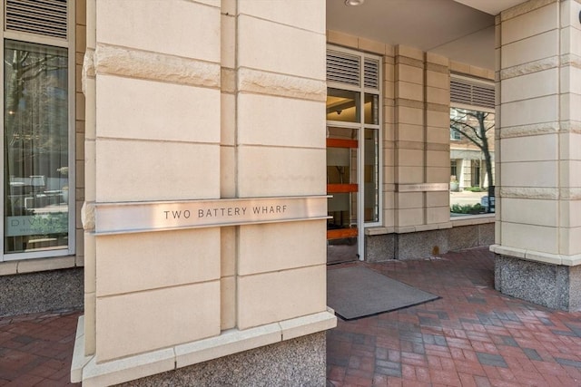 view of exterior entry